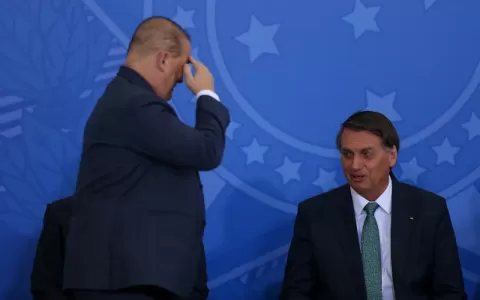 Bolsonaro cometeu crime em vazamento de inquérito 