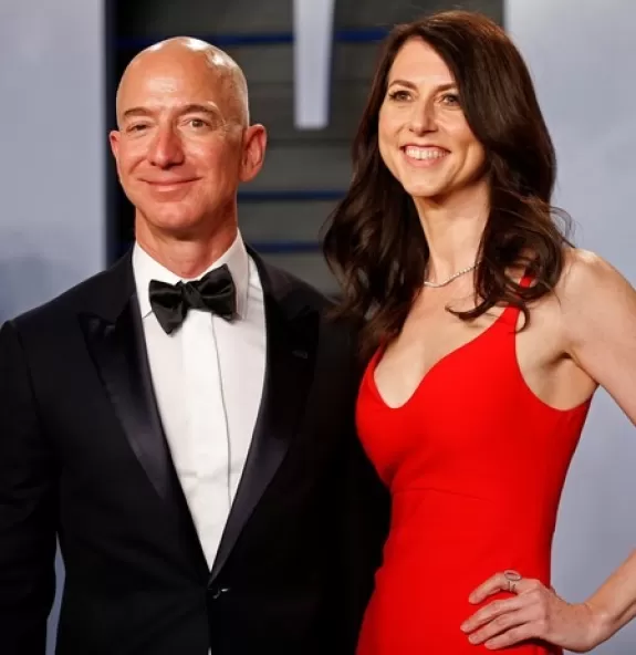 Ex-mulher de fundador da Amazon vai doar metade de