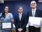Câmara entrega título de Cidadão Honorário ao desembargador Paulo Cordeiro e comenda Nise da Silveira a assistente social Tereza Cristina Vidal