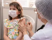 Maceió inicia vacinação contra Covid-19 em criança