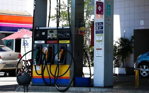 Preço da gasolina nos postos volta a subir após 15