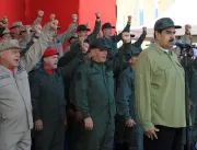 Nicolás Maduro desafia presidente da Colômbia e pr