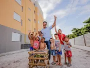 Sonho da casa própria: prefeito JHC entregou mais de 2.000 casas em 2022