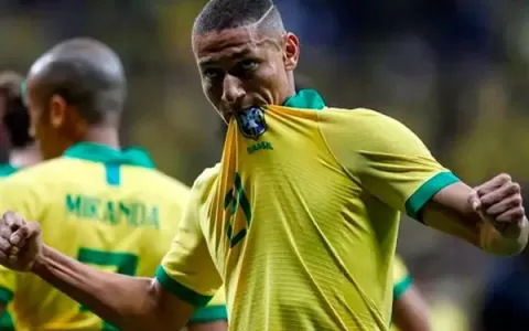 Brasil vence o Catar em Brasília; Neymar se lesion