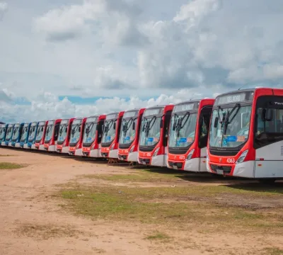 Atendimento aos usuários é ampliado com a circulação de novos ‘ônibus geladões’