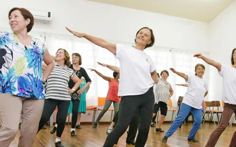 Brasil está cada vez mais feminino e envelhece mais rápido, mostra Censo