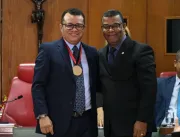 Vereador Pastor Oliveira Lima recebe Medalha Cidade de João Pessoa
