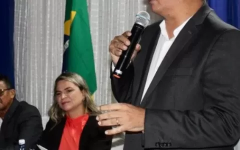 Justiça manda prefeito do Piauí que acumulava cinc
