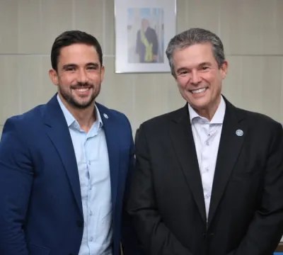 Ministro do Governo Lula elogia trabalho de Cauê Castro em Alagoas.