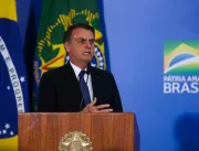 Bolsonaro revoga decreto de armas e publica novas 