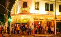 Tatu Bola Bar inaugura unidade em Uberlândia, Mina