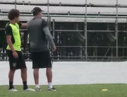 Dudu Cearense e Sassá disputam vaga no Botafogo; A