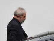 Lula é condenado a 12 anos de prisão