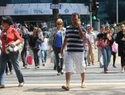 Taxa de desemprego no Brasil cai para 11,8%, revel