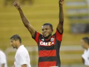 Flamengo goleia Resende em Volta Redonda