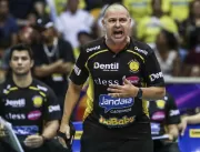 Dentil/Praia Clube defende liderança na Superliga