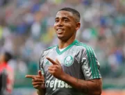 Gabriel Jesus renova contrato com Palmeiras até de