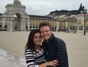 Em Portugal fazendo turnê, Michel Teló posa com Th
