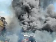Colisão entre cinco veículos provoca incêndio na B