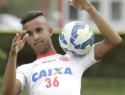 Flamengo encara figueirense na  luta pelo título d