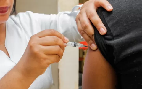 Por que se vacinar contra sarampo?