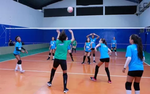 Futel promove seletivas de vôlei e basquete