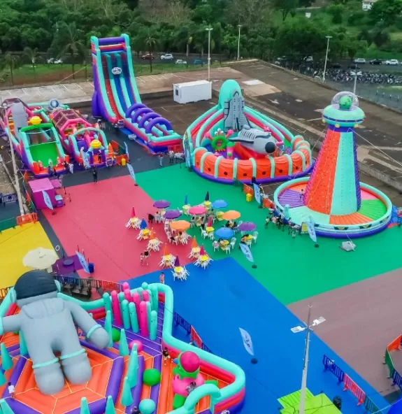 Uberlândia recebe parque de brinquedos infláveis; 