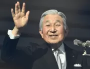 Imperador do Japão faz 83 anos com seu destino nas