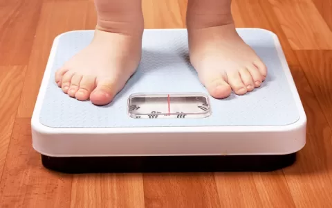 Uma em cada três crianças está acima do peso