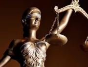 Justiça condena três advogados à prisão
