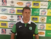 Uberlândia Esporte apresenta Zé Teodoro como novo 