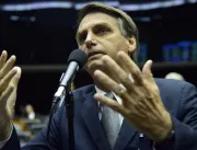 Em Belo Horizonte, Bolsonaro critica Joaquim Barbo