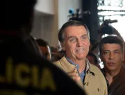 Bolsonaro ressalta defesa da família