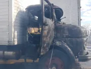 Incêndios são registrados em caminhão e residência