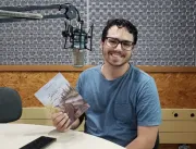 Mineiro Emmanuel Prado lança seu primeiro livro