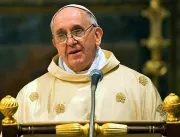 Papa pede oração mundial e diz que dará bênção esp