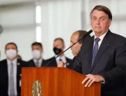Bolsonaro fala em estender auxílio emergencial até