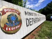Polícia Federal cumpre mandado de busca e apreensã