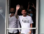 Lionel Messi chega na França após acertar com o PS