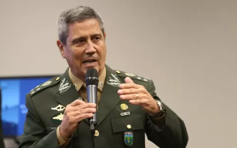 Candidato a vice de Bolsonaro, General Braga Netto