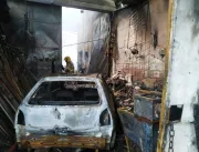 Família que teve apartamento incendiado, em Uberlâ