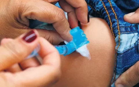 Sarampo: estados recebem doses extras da vacina tr