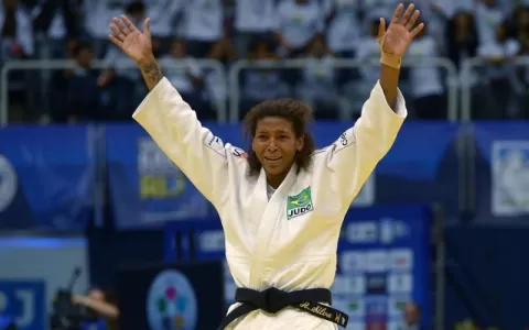 ‘Estou mais visada’, diz judoca Rafaela Silva