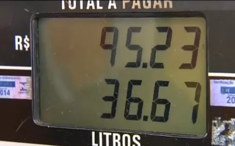 Governo Pode definir reajuste do preço da gasolina