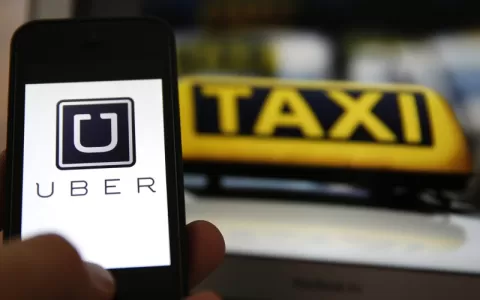 Astro de Ogum promulga Lei que proíbe o Uber em Sã