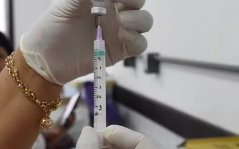 Campanha Março Lilás: vacinas contra HPV são dispo