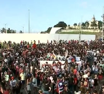 Protesto: manifestantes realizam ato em São Luís contra o bloqueio de verbas na educação