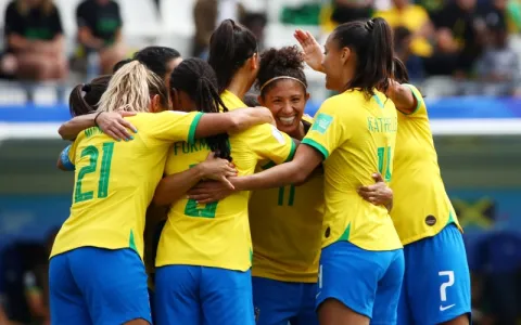 Copa do Mundo Feminina: Brasil joga por classifica