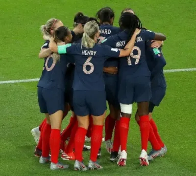 Copa do Mundo Feminina: Brasil enfrenta França nas oitavas de final e jogo será no domingo (23)