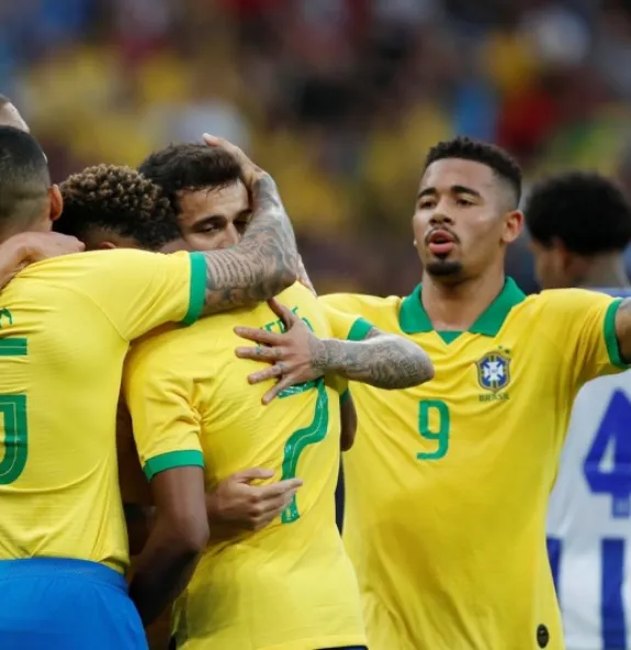Copa América: Brasil enfrenta Paraguai nesta quint